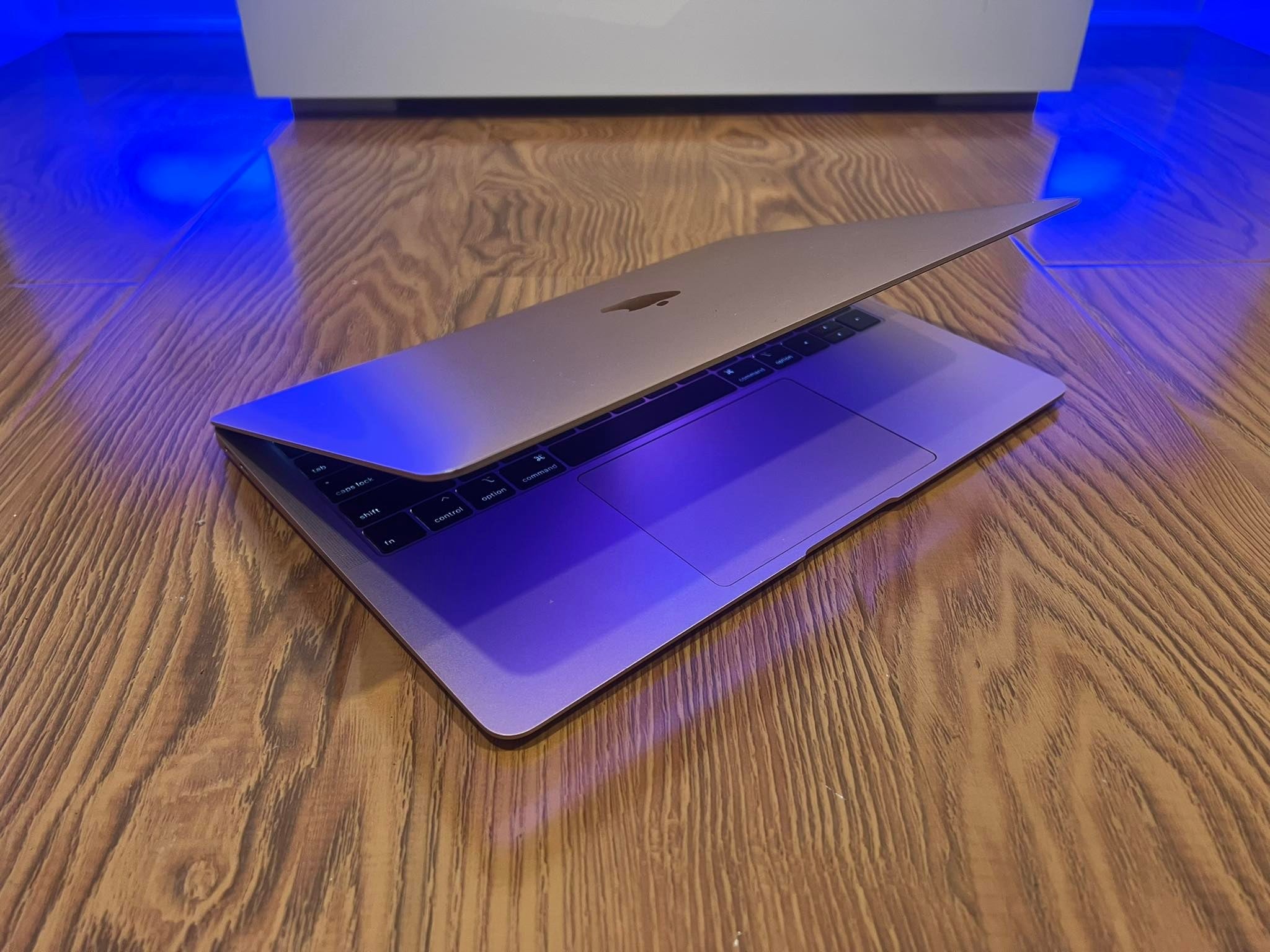 MacBook Air (Retina, 13-inch, 2020) Intel i3, 8GB RAM, 256GB A2179 Sil –  SmartGear NZ