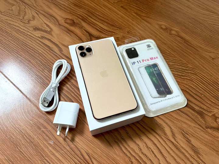 Apple iPhone 11 Pro Max 256GB Gold  New Case, Screen Protector & Shipping (As New)