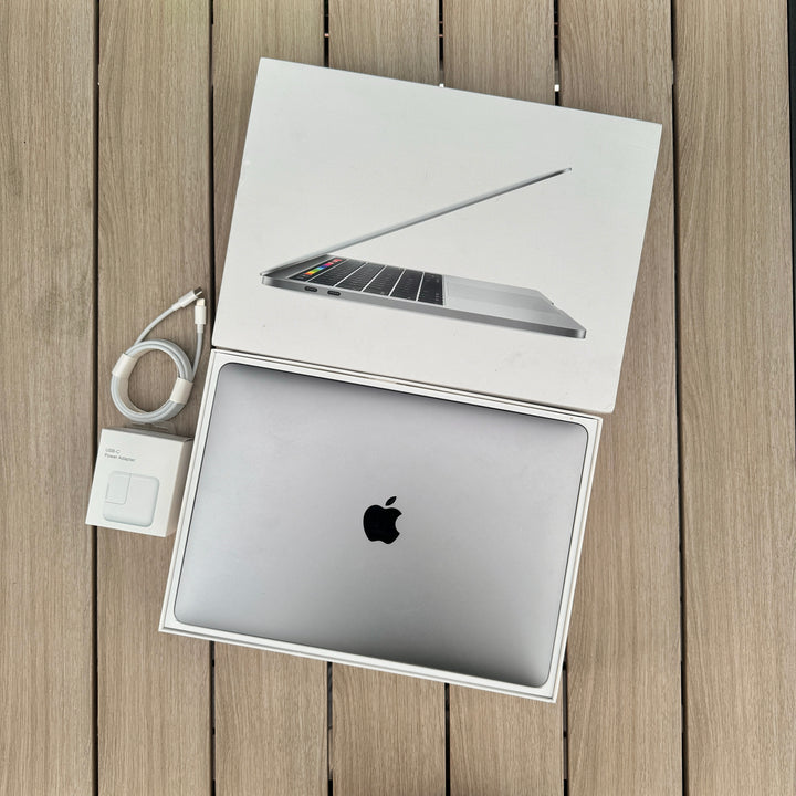 MacBook Pro (Retina, 13-inch, 2019) Intel Core i5 up to 3.9GHz 8GB RAM, 128GB - Original Apple Box