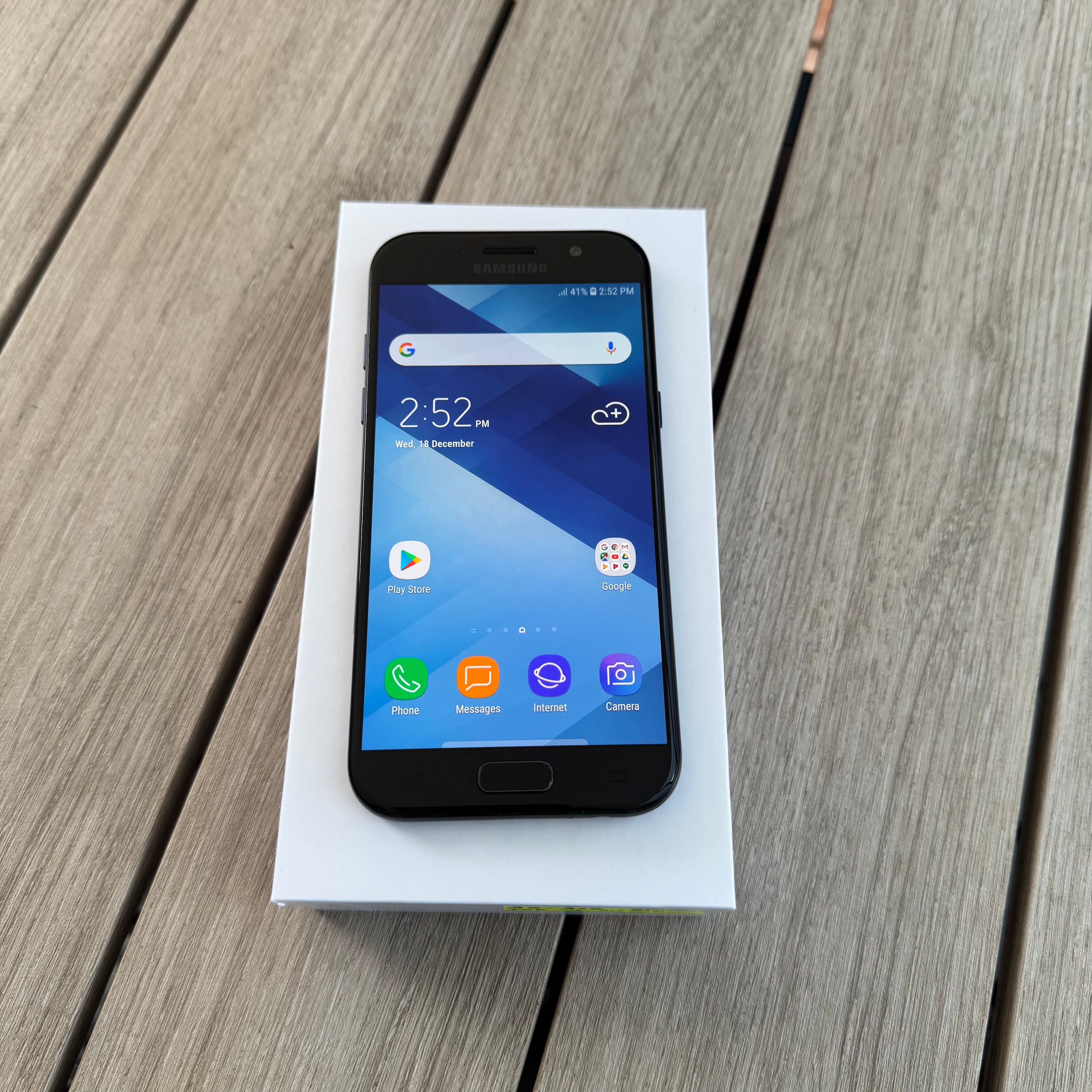 Samsung Galaxy A5 32GB Black (As New) NZ Model