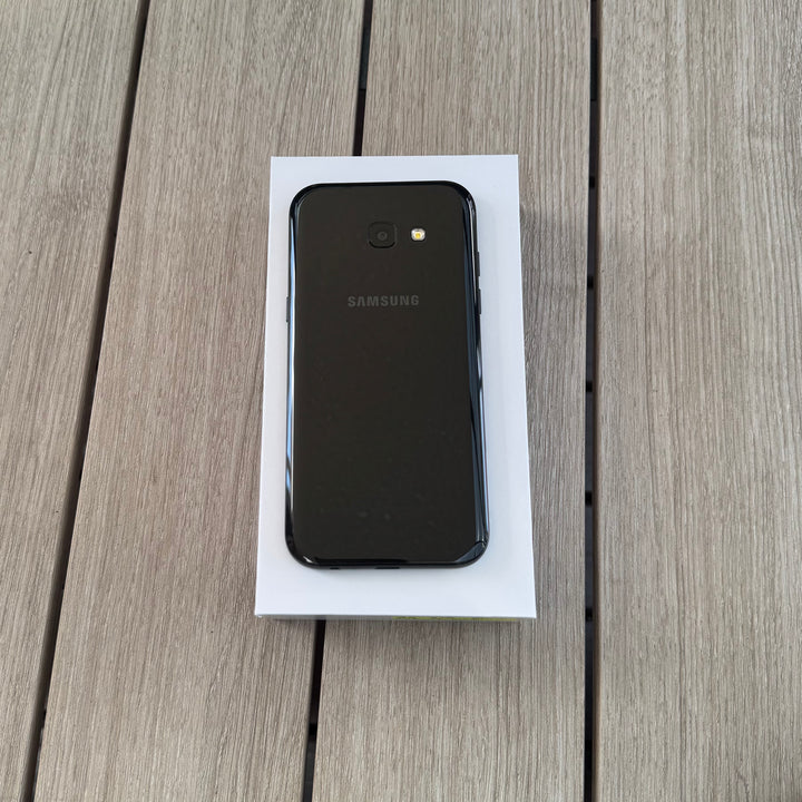 Samsung Galaxy A5 32GB Black (As New) NZ Model