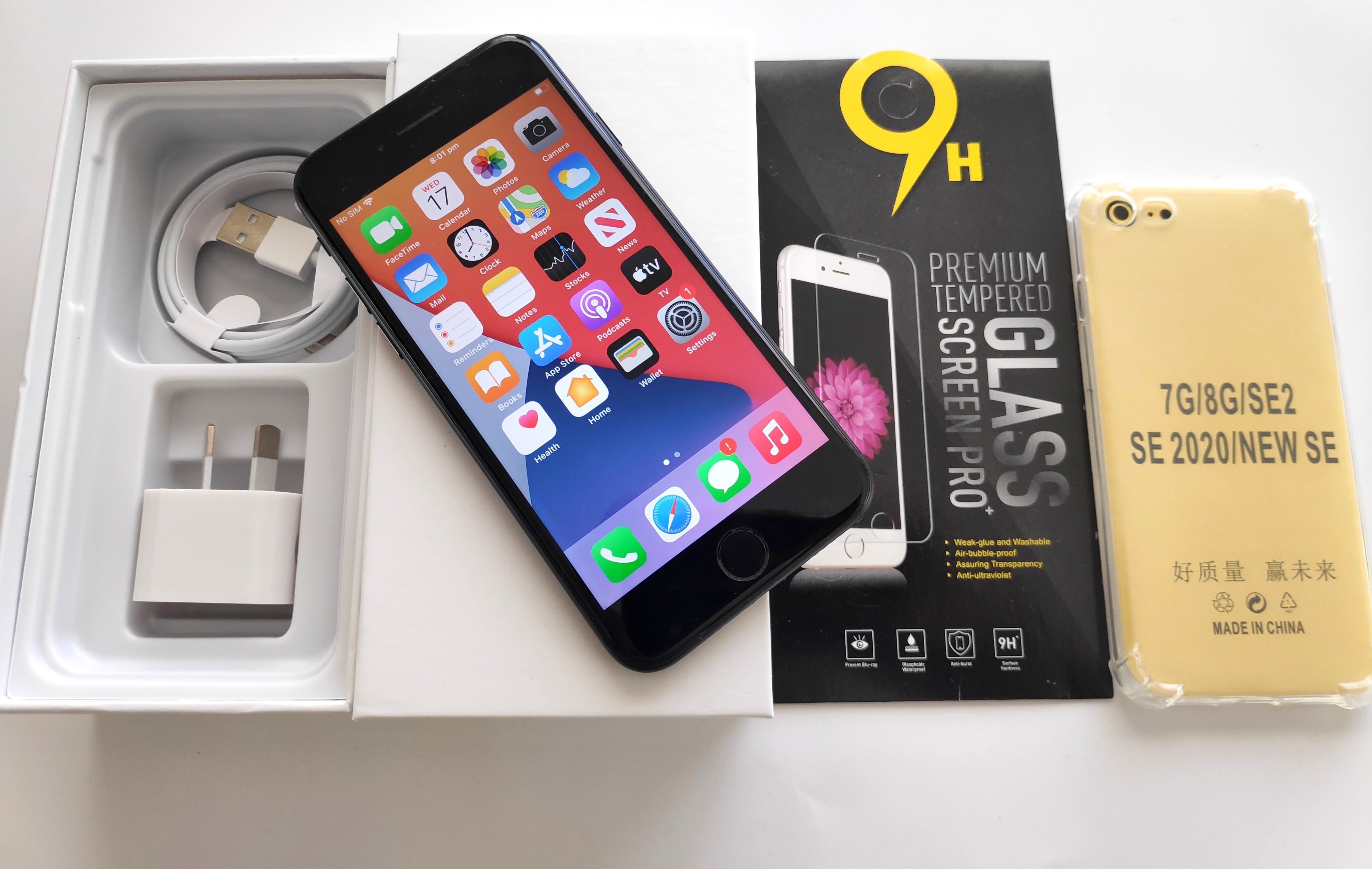 Apple iPhone 7 128GB Jet Black - New Battery, Case, Glass Screen Protector & Shipping (Good)